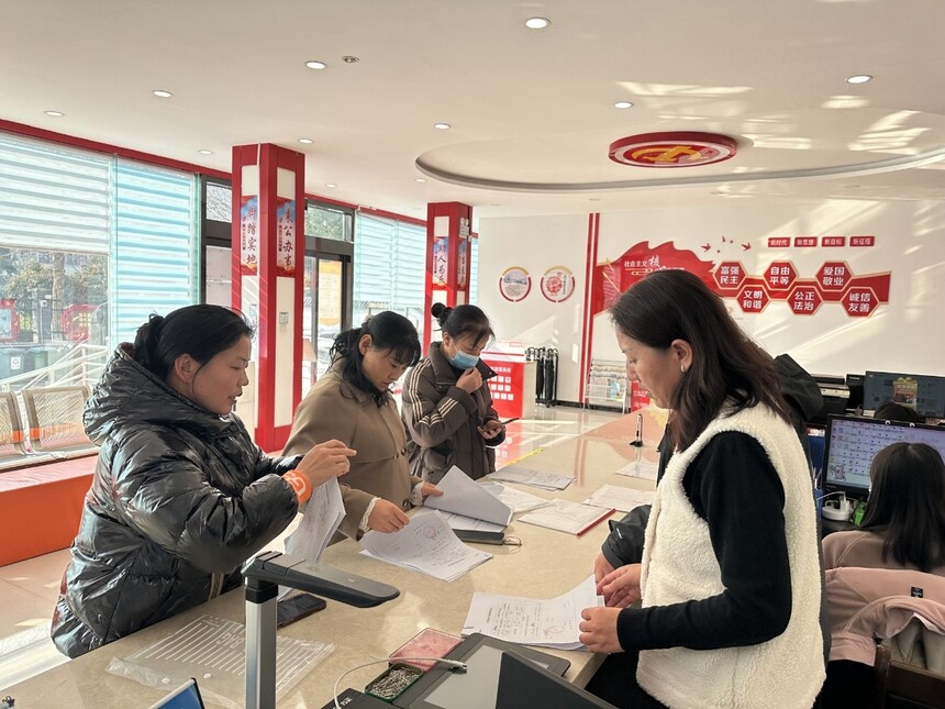 1770086591868119.jpg ed444f193177a219761bf8062d16a811.jpg