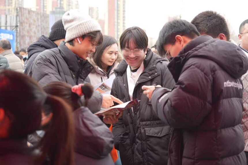 1771991204456758.jpg ac1d1eca433f5b18412de3b5c463b89c.jpg