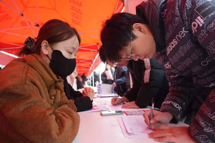 1771991233267019.jpg 9c0eed96b0b9b1639604263d1ef6895e.jpg