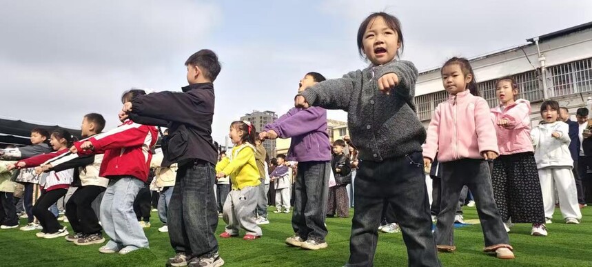 1775793450326285.jpg b5bebcfe08008b9c1f65154b81799a39.jpg