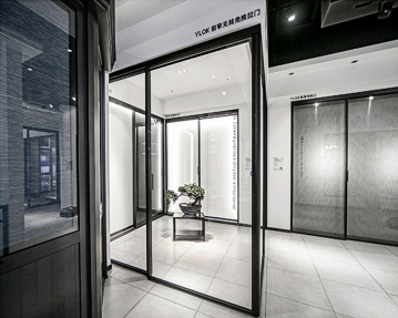 1681278322616817.jpg 11497854_1661484016.jpg