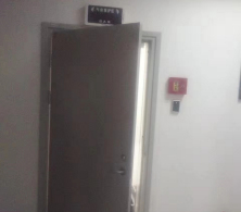 鄭州某銀行機(jī)房改造裝修