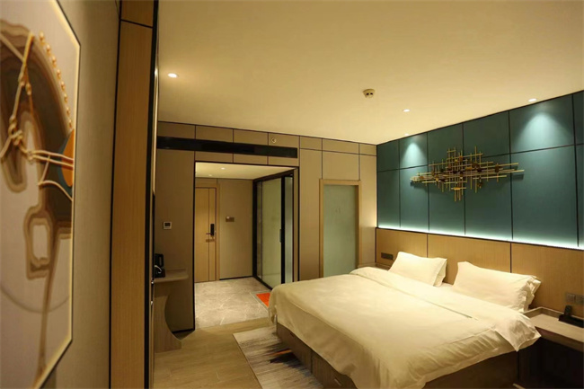 PƵ (1).jpg
