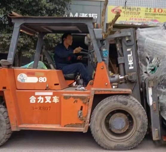 1763694463153098.png 開州叉車出租1.png