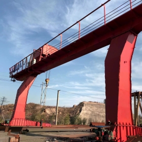 MDG型單主梁門(mén)式起重機(jī)