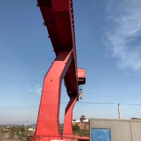 MDG型單主梁門式起重機(jī)