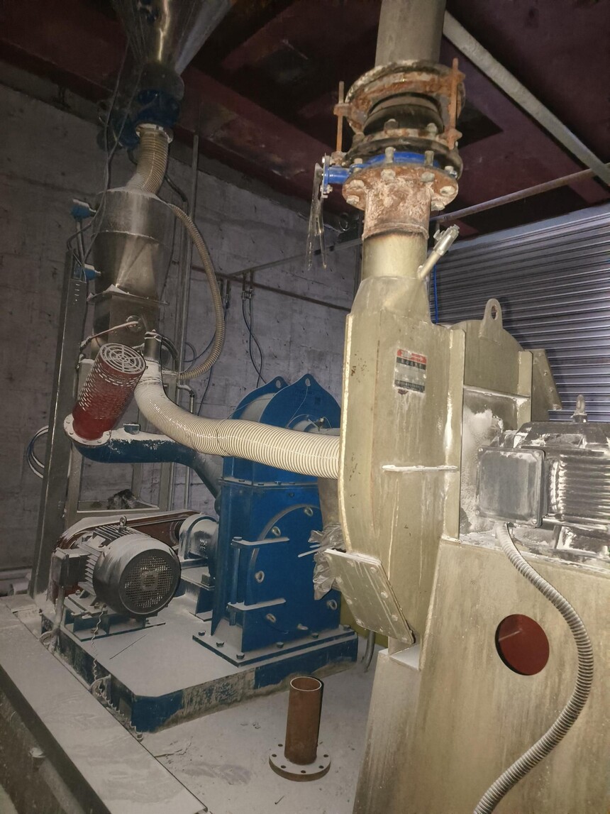 1678358078622620.jpg 1678358078622620.jpg