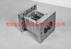 09舊機筒內(nèi)套翻新