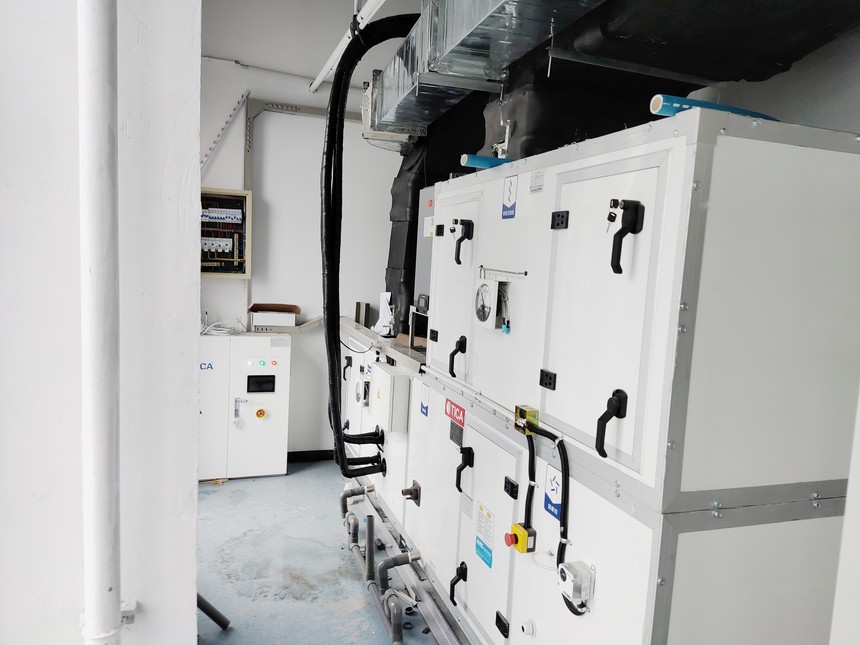 1665990443697562.jpg 小牛醫(yī)藥空調(diào)02.jpg