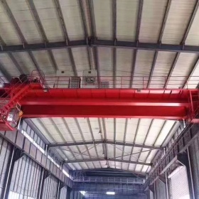 雙梁起重機(jī)