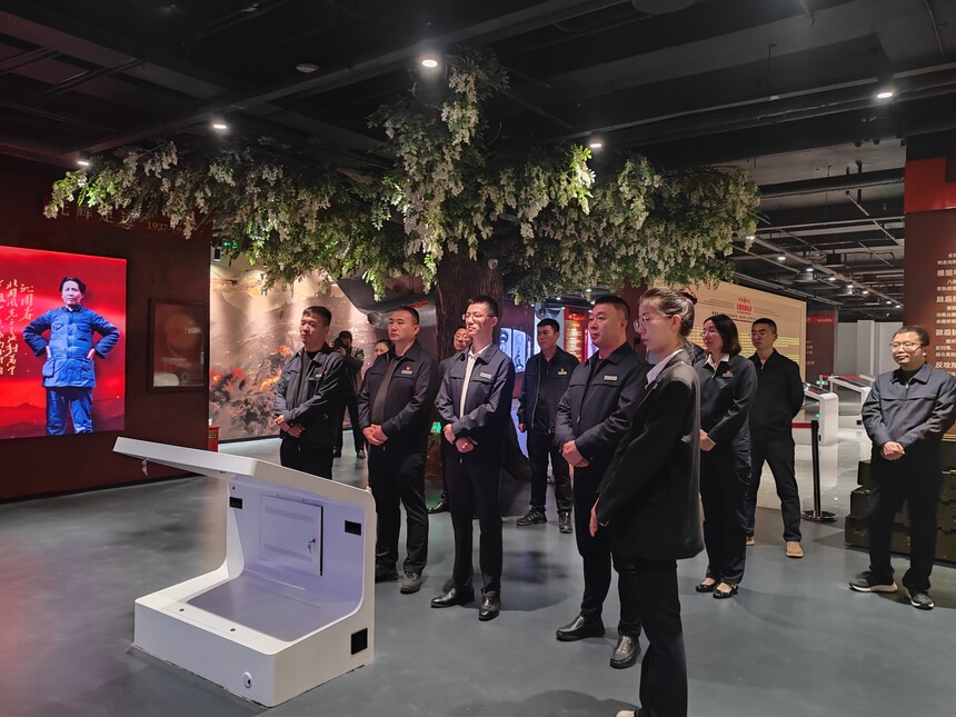 1761124527652408.jpg 1761124527652408.jpg