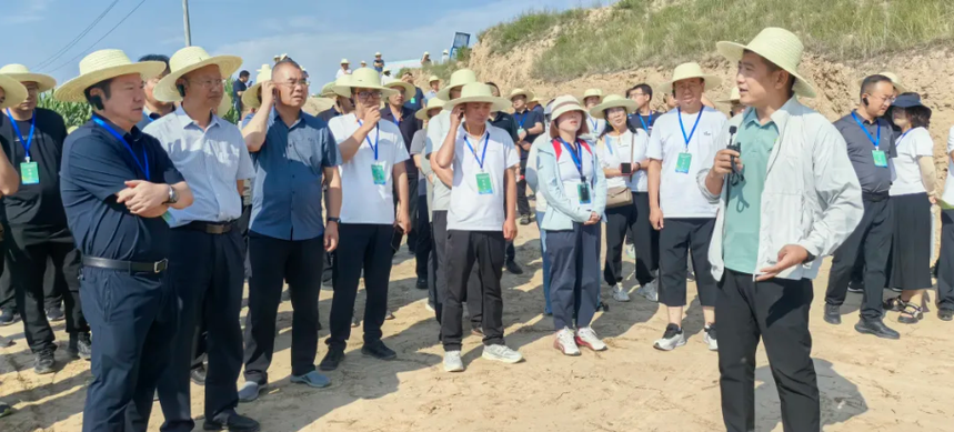 1763691047291506.png 微信图片_20251121101000_374_11.png