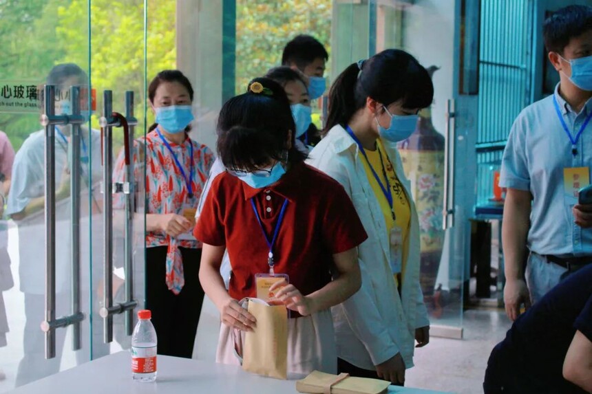 1671073058368658.jpg 1671073058368658.jpg