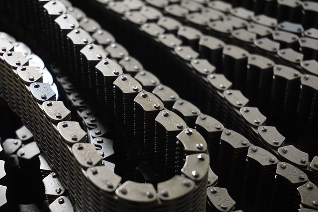 chain-4335052_640.jpg