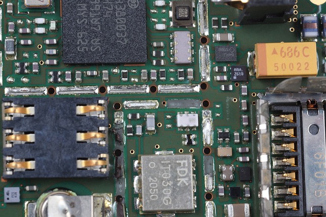 mother-board-5365305_640.jpg