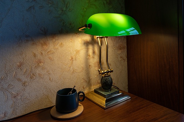 lamp-5146041_640.jpg