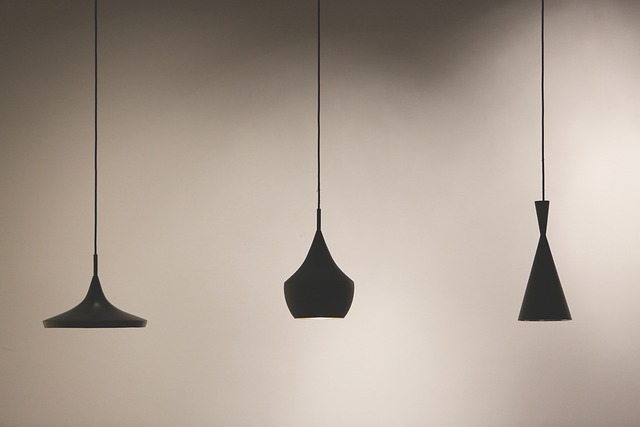 lights-2618179_640.jpg