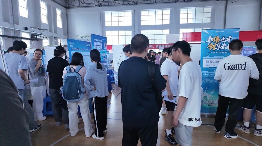 1758173024685796.jpg 1758173024685796.jpg