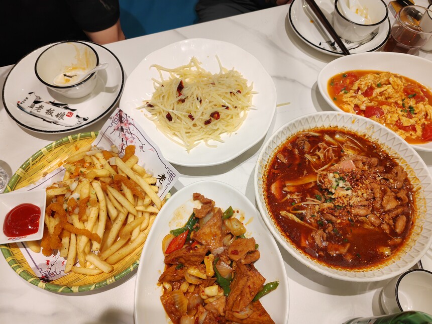 1758594141597356.jpg 1758594141597356.jpg