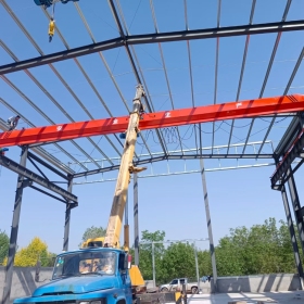 單梁起重機(jī)