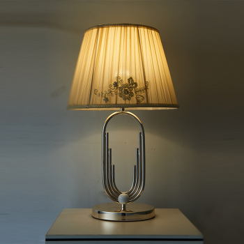 desk lamp