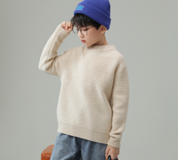 CASHMERE/WOOL SWEATERS AND PANTS