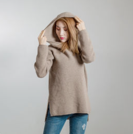 CASHMERE/WOOL SWEATERS AND PANTS