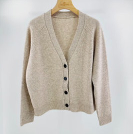 CASHMERE/WOOL SWEATERS AND PANTS