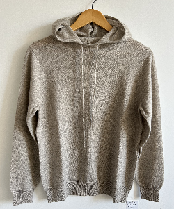 CASHMERE/WOOL SWEATERS AND PANTS