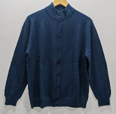 CASHMERE/WOOL SWEATERS AND PANTS