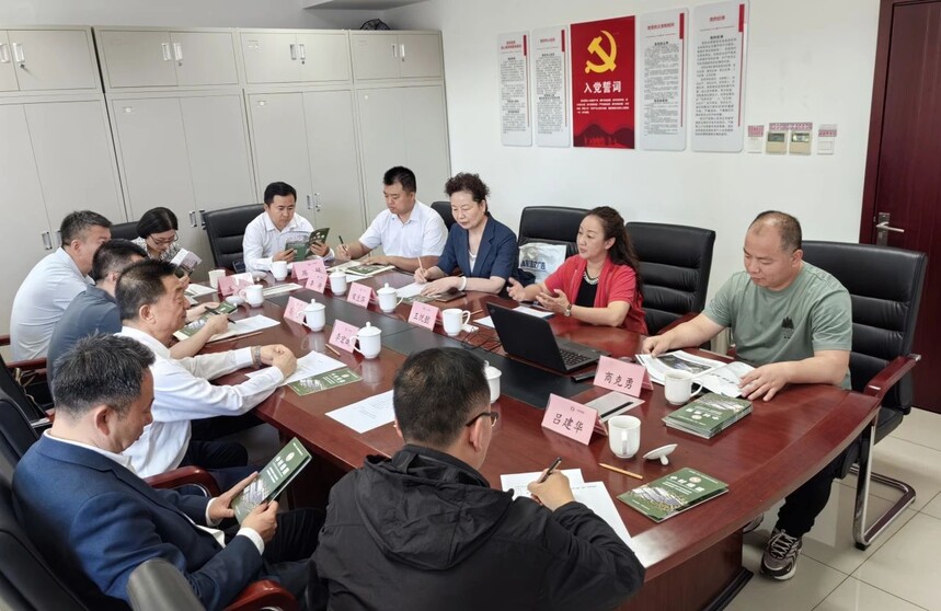 新疆维吾尔自治区住房和城乡建设厅到访中材绿建集团进行考察交流 新疆维吾尔自治区住房和城乡建设厅到访中材绿建集团进行考察交流