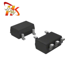 MAX823SEUK+T