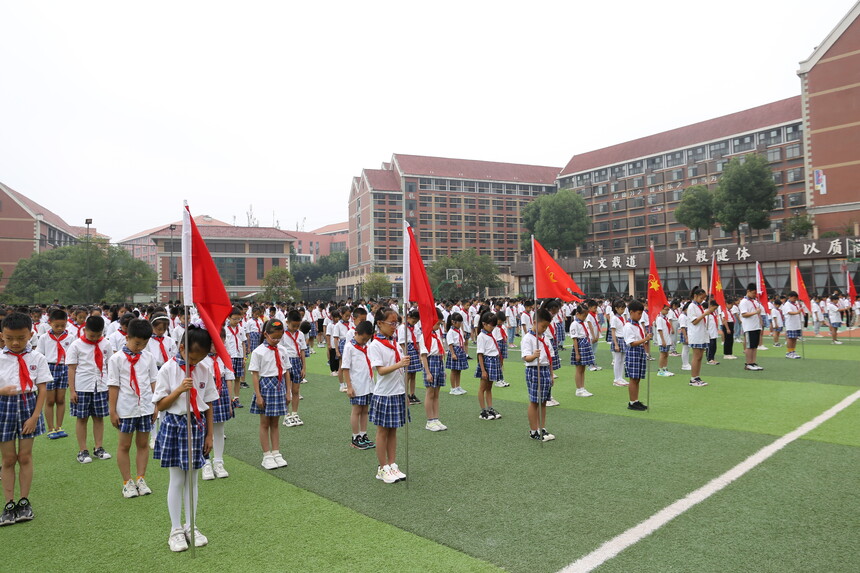 DƬ.JPG