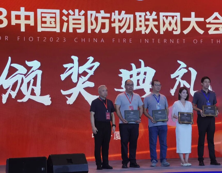 1691841315681281.jpg 1.jpg