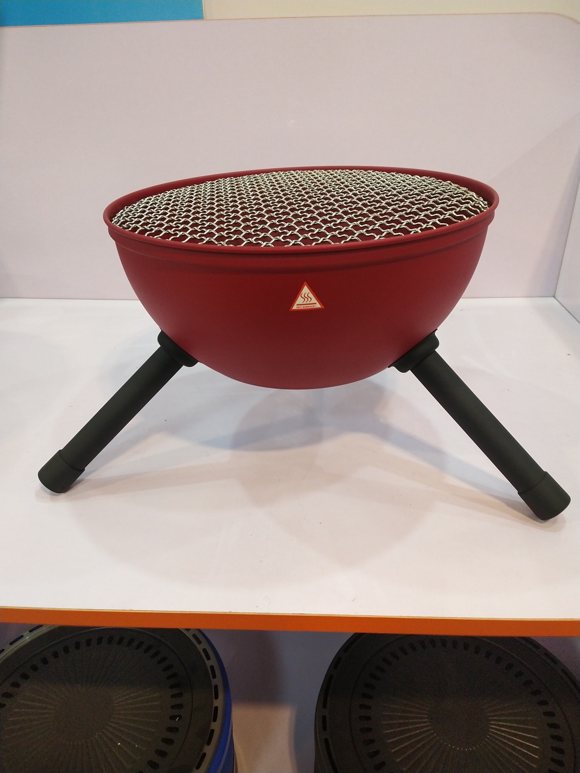 Threelegged Simple Charcoal grill_firehunter