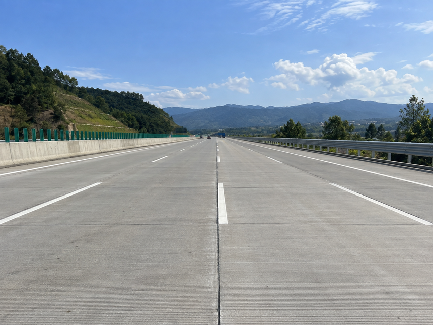 1789755640762139.png 混凝土路面接缝工程应用场景.png