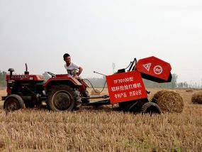 TF70100型秸稈撿拾打捆機(jī)