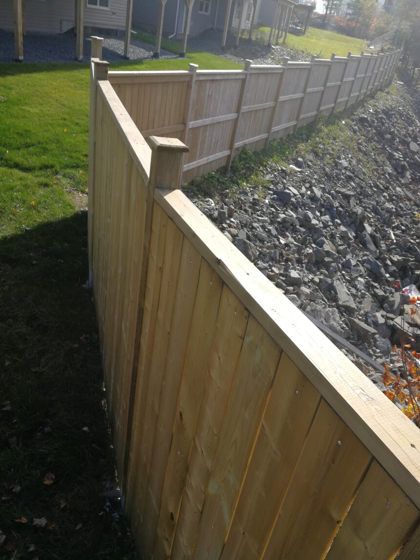 Fence-08.jpg