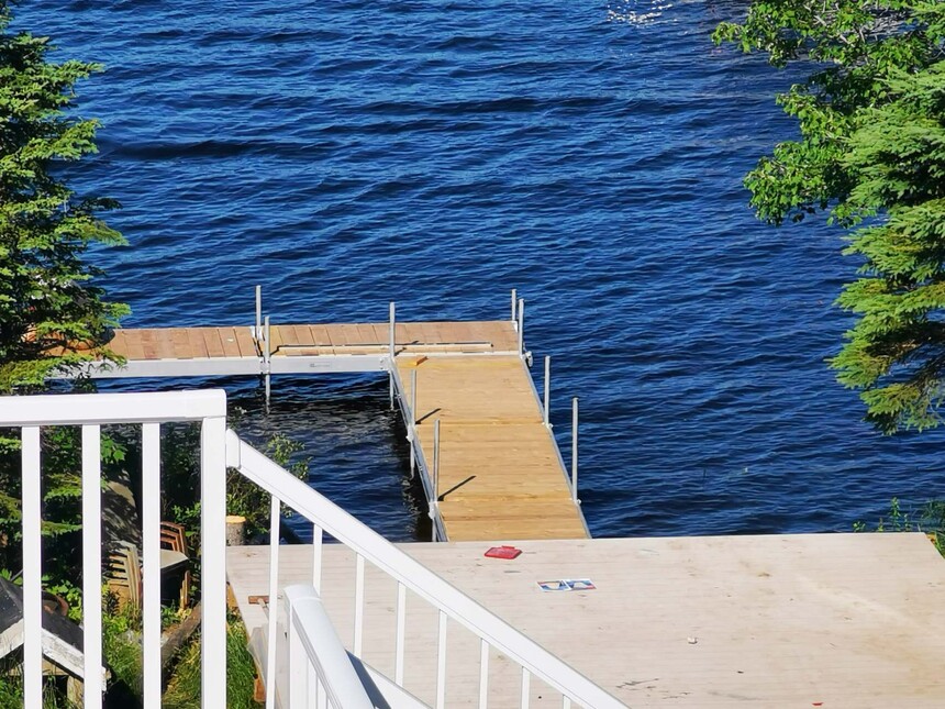Deck-Lake-4.jpg