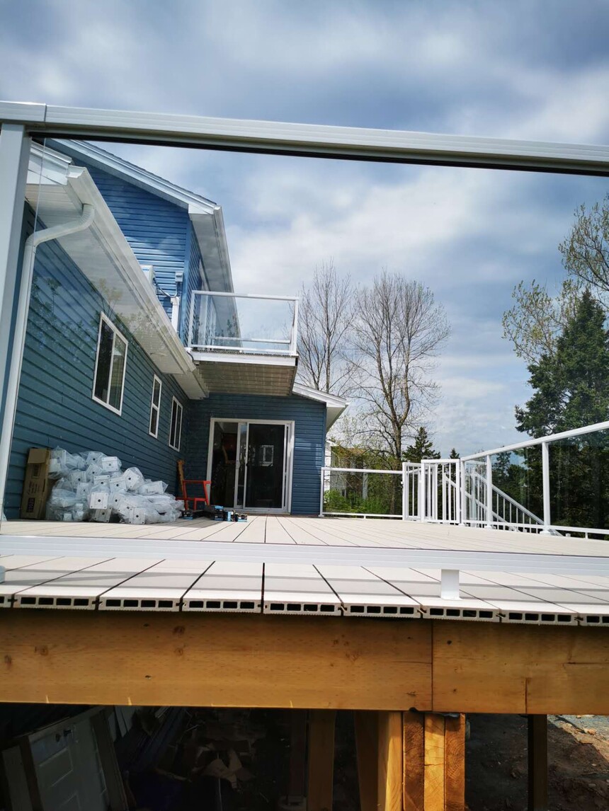 Deck-Lake-3.jpg