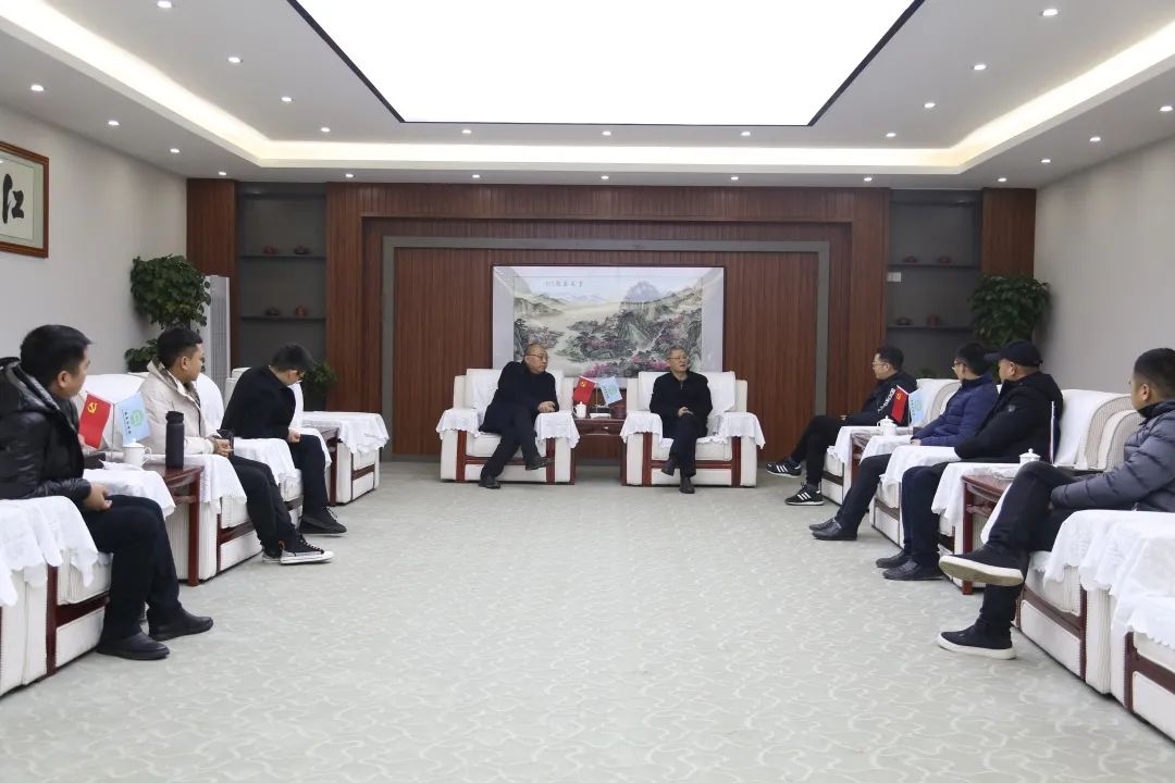 1685171790197139.jpg 1685171790197139.jpg