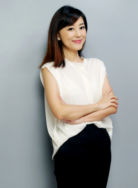 凤凰卫视新闻主播,在她的粉丝们为她建立的百度杨舒吧中,鼠年出生的她