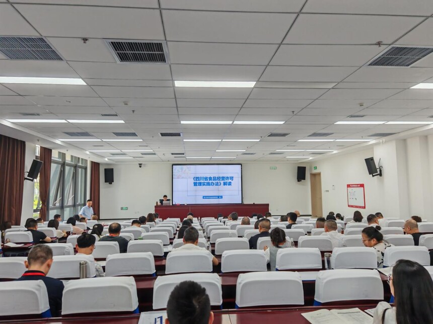 1762139495942318.jpg 下载 (5).jpg