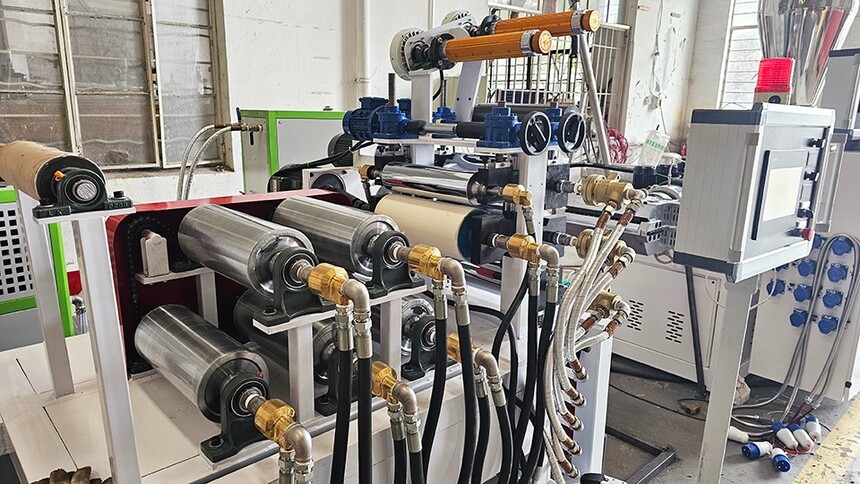 PVC edge band making machine 3.jpg