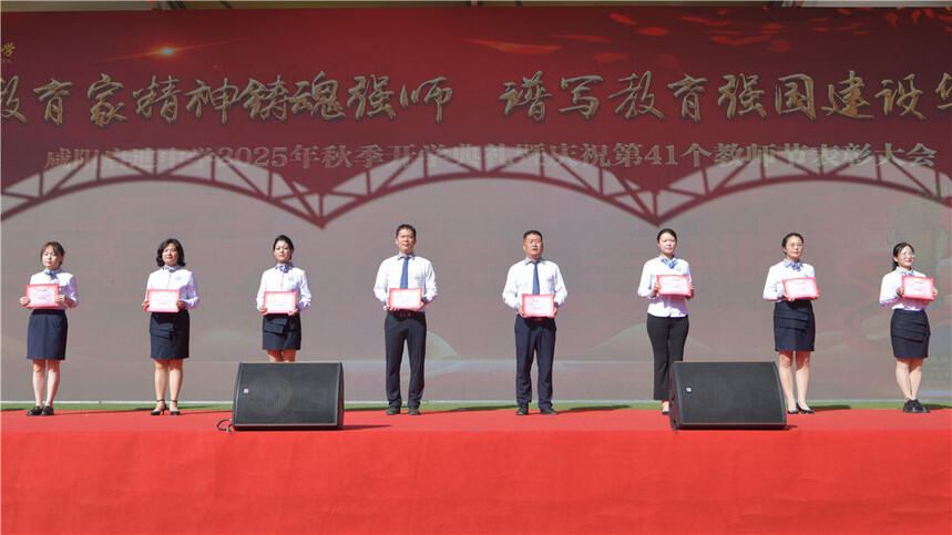 18�����ʦ-1.JPG