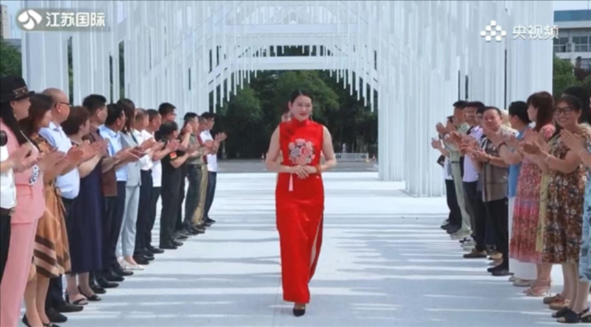 1728796963377371.png 4图片1.png
