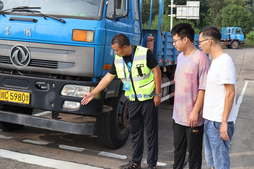 1757488478757572.jpg IMG_3019.JPG