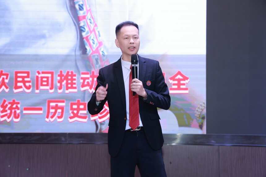 242A3817.jpg