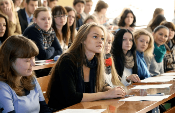 ����˹��ѧ