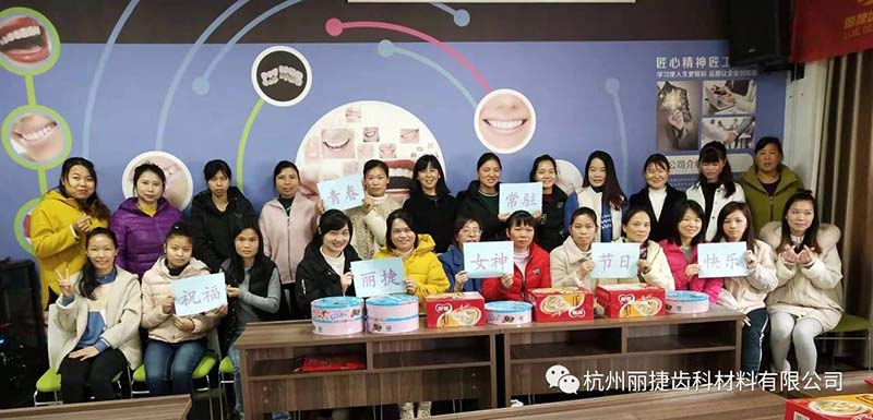 1-2009211042290-L.jpg